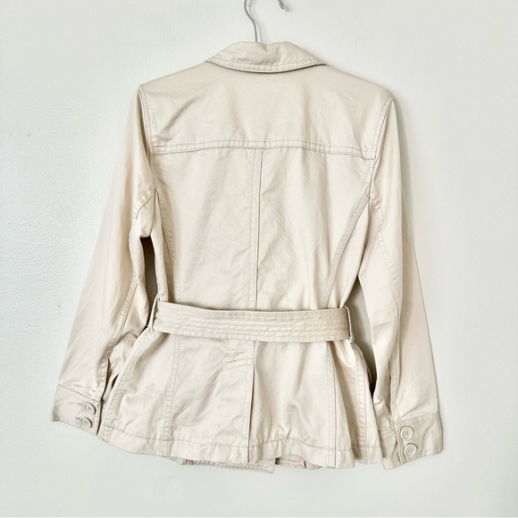| gap • classic short beige trenchcoat belted jacket • x-small | - Picture 11 of 13